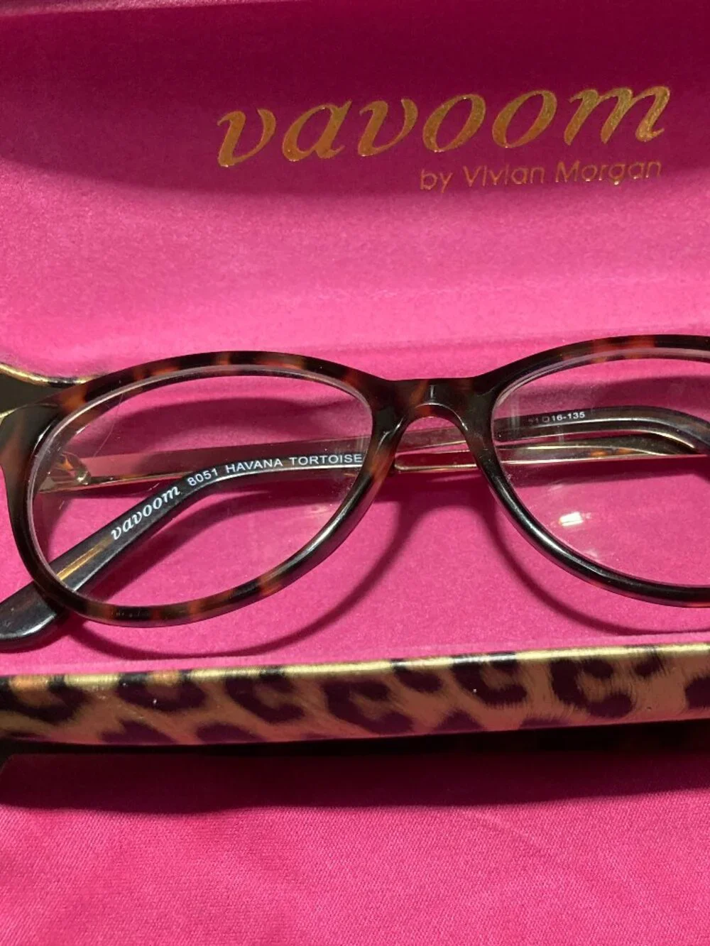 VAVOOM  by VIVIAN  MORGAN   OOM8051 HAVANA TORTOISE  EYECLASSES AND CASE